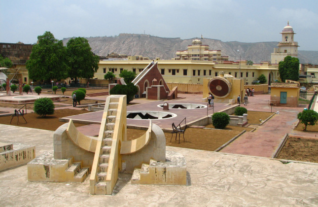 Delhi Mandawar Bikaner Jaisalmer Jodhpur Udaipur Tour